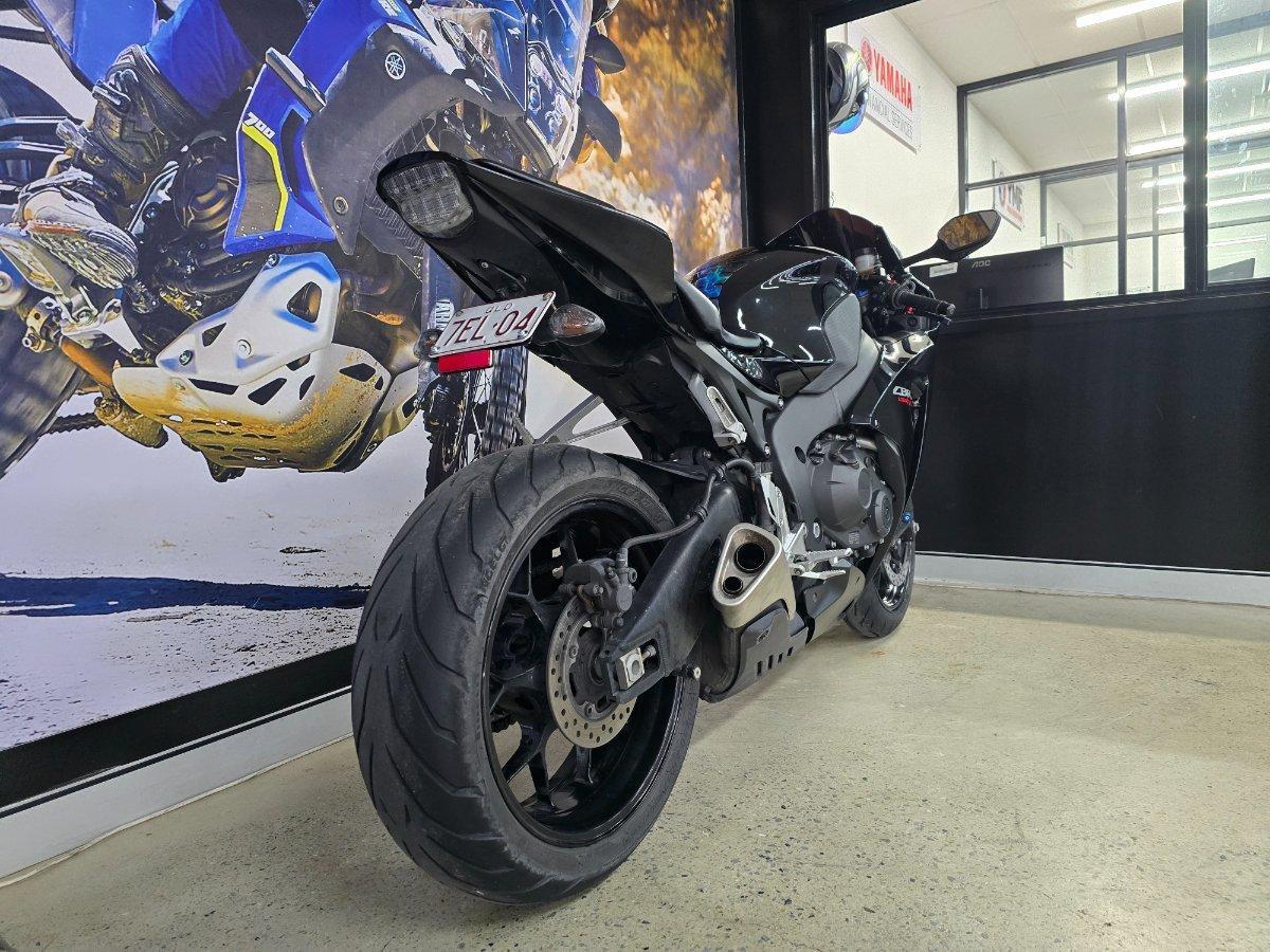 2012 HONDA CBR1000RR (FIREBLADE) SPORTS