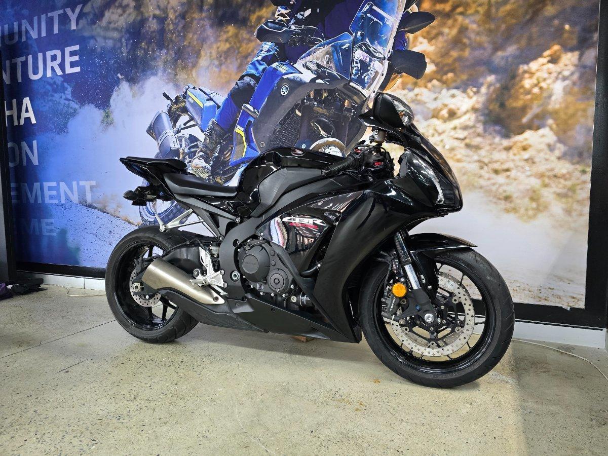 2012 HONDA CBR1000RR (FIREBLADE) SPORTS