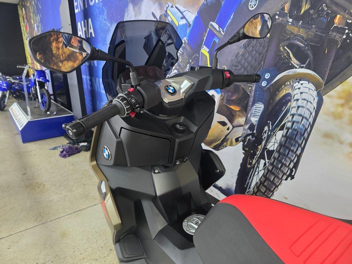 2025 BMW C 400 X SCOOTER