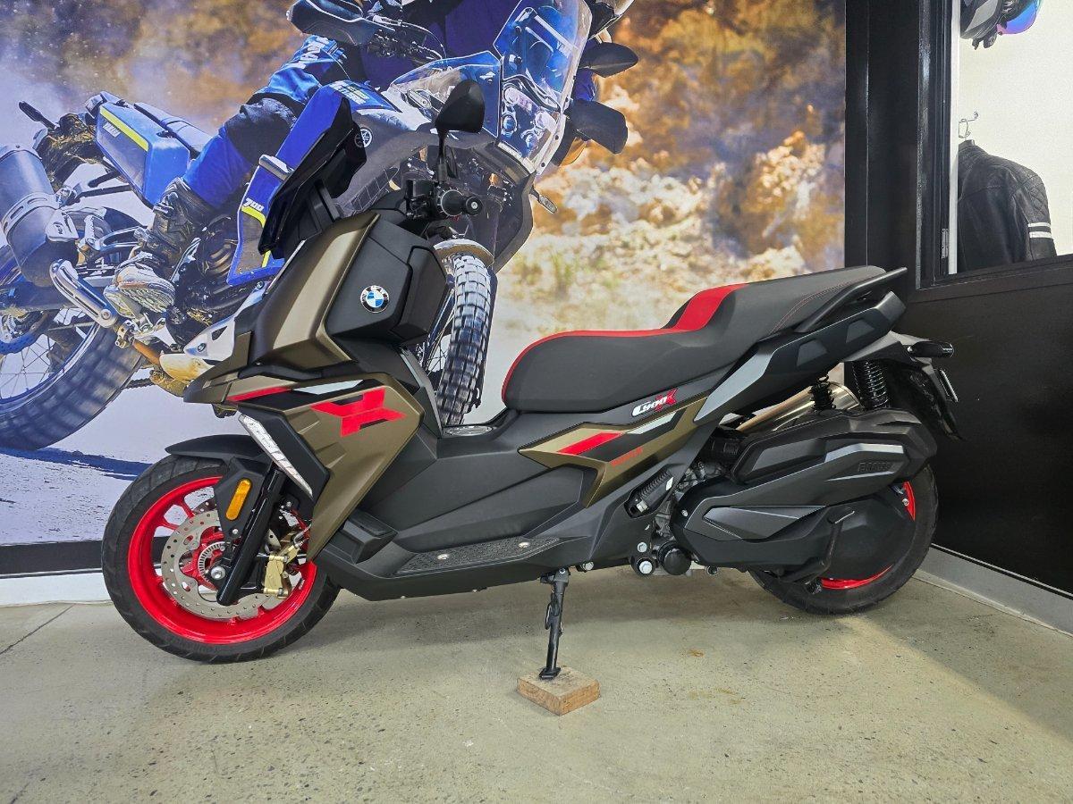 2025 BMW C 400 X SCOOTER