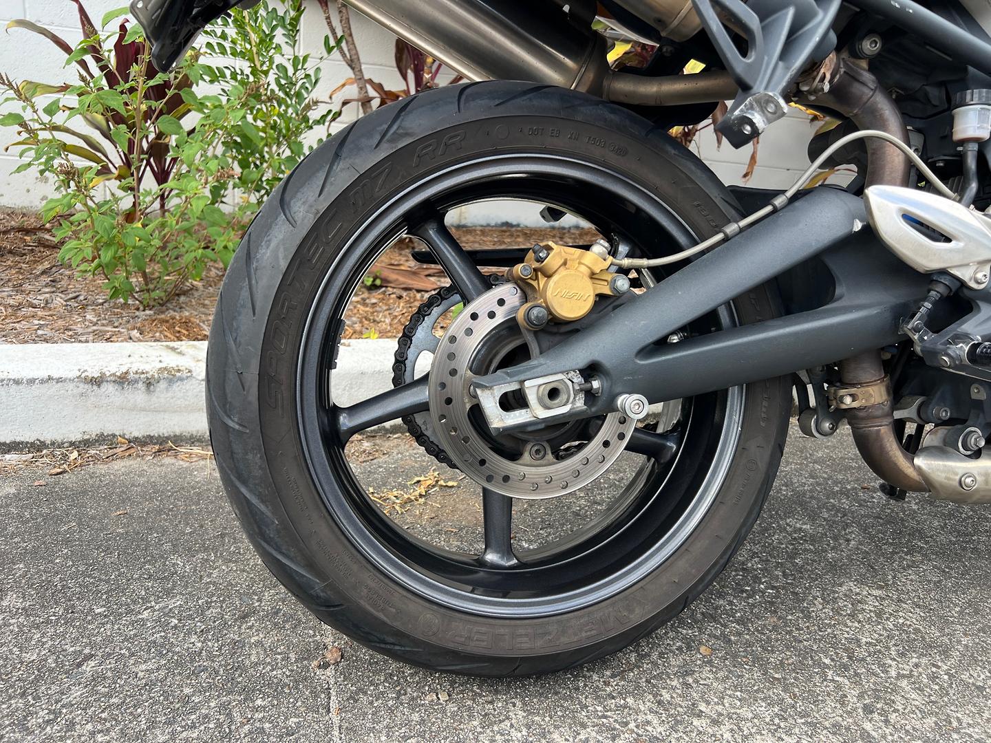 2012 TRIUMPH STREET TRIPLE R ROAD