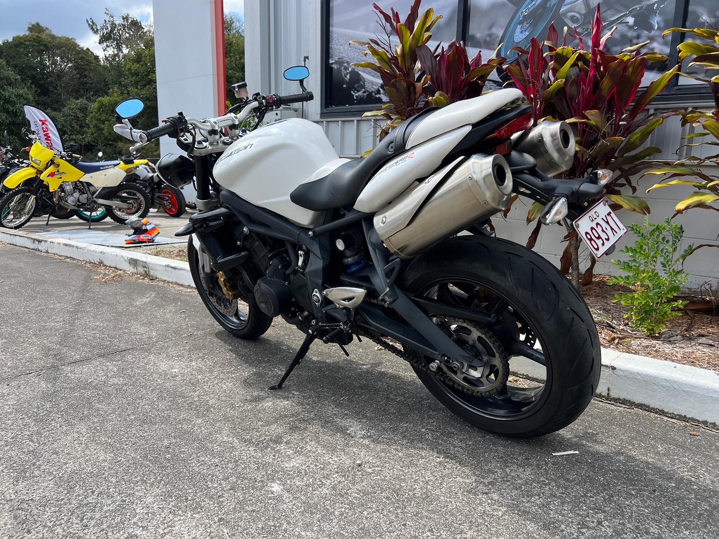 2012 TRIUMPH STREET TRIPLE R ROAD