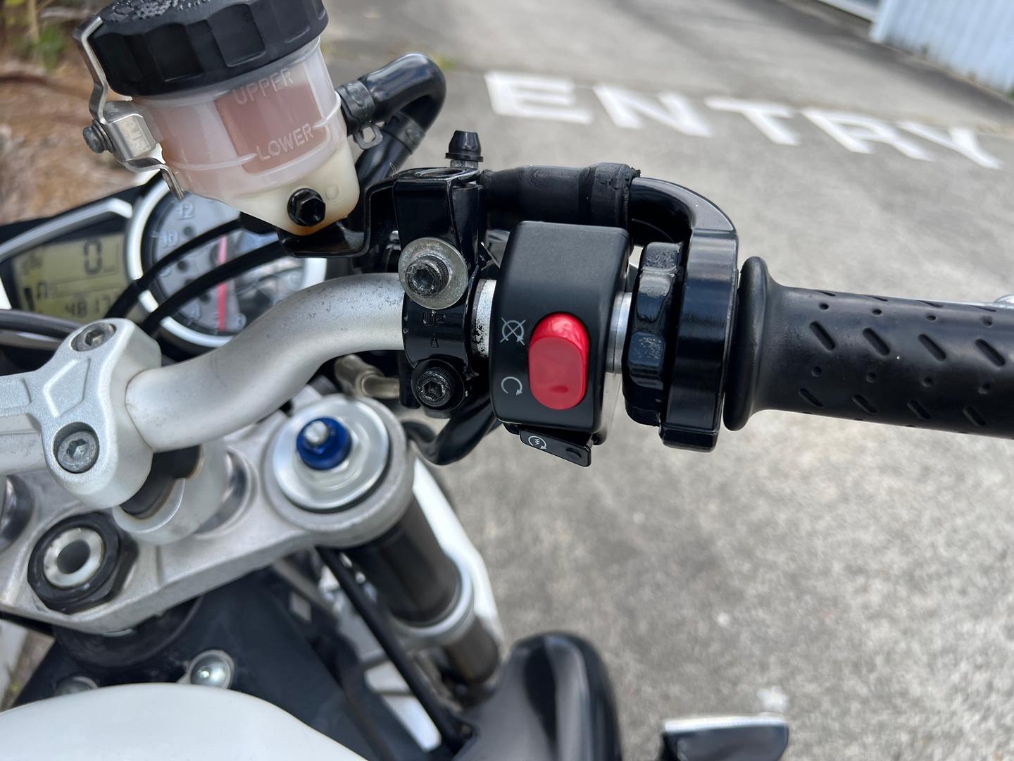 2012 TRIUMPH STREET TRIPLE R ROAD