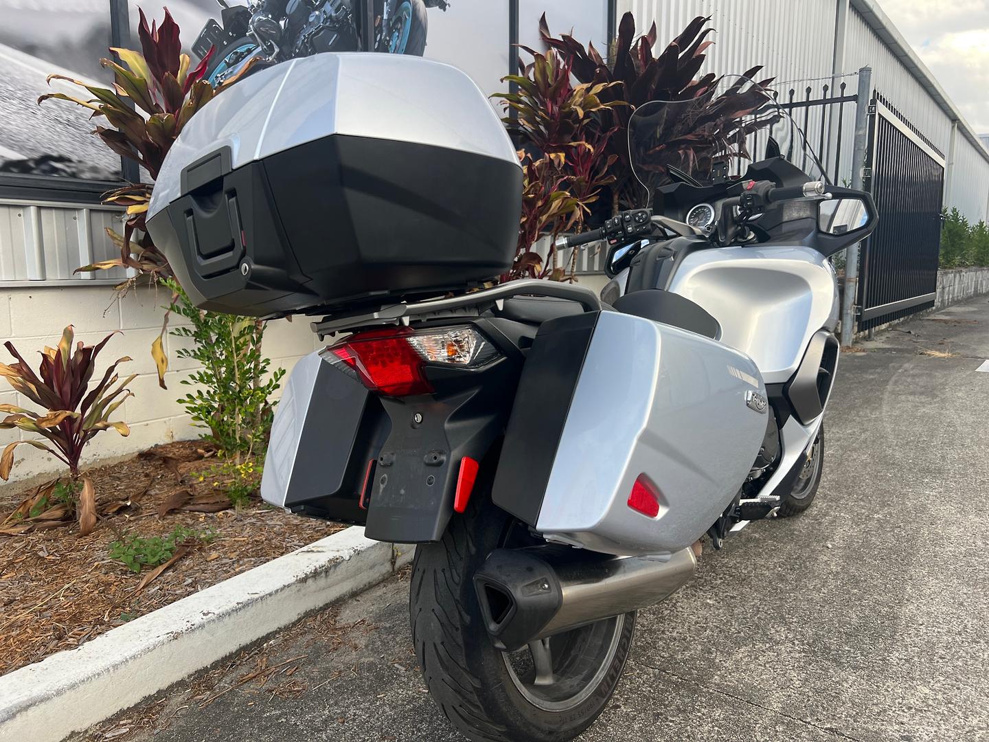 2013 TRIUMPH TROPHY SE ROAD