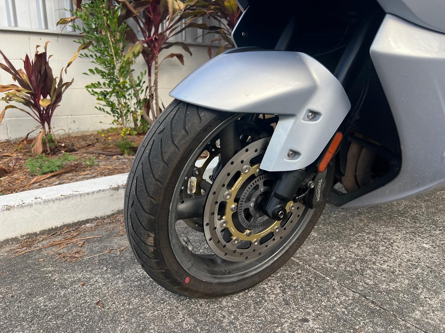 2013 TRIUMPH TROPHY SE ROAD
