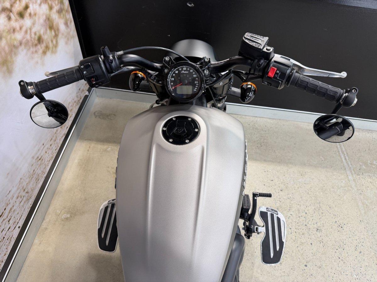 2022 INDIAN SCOUT BOBBER CRUISER