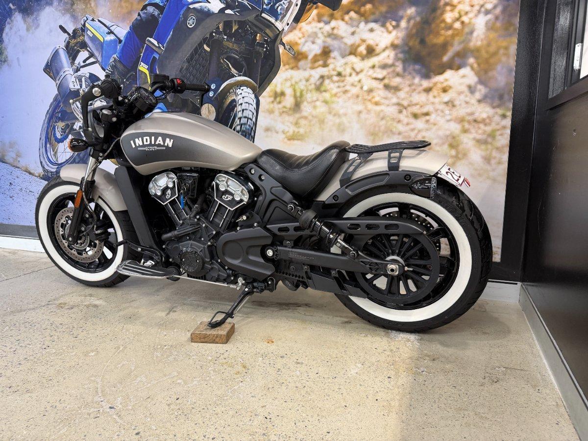 2022 INDIAN SCOUT BOBBER CRUISER