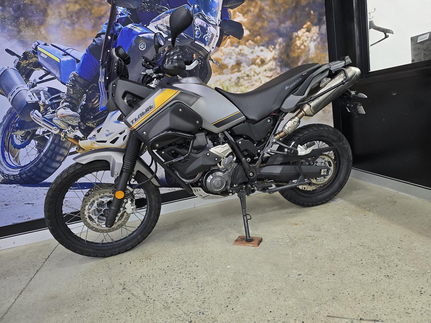2015 YAMAHA XT660Z TENERE DUAL SPORTS
