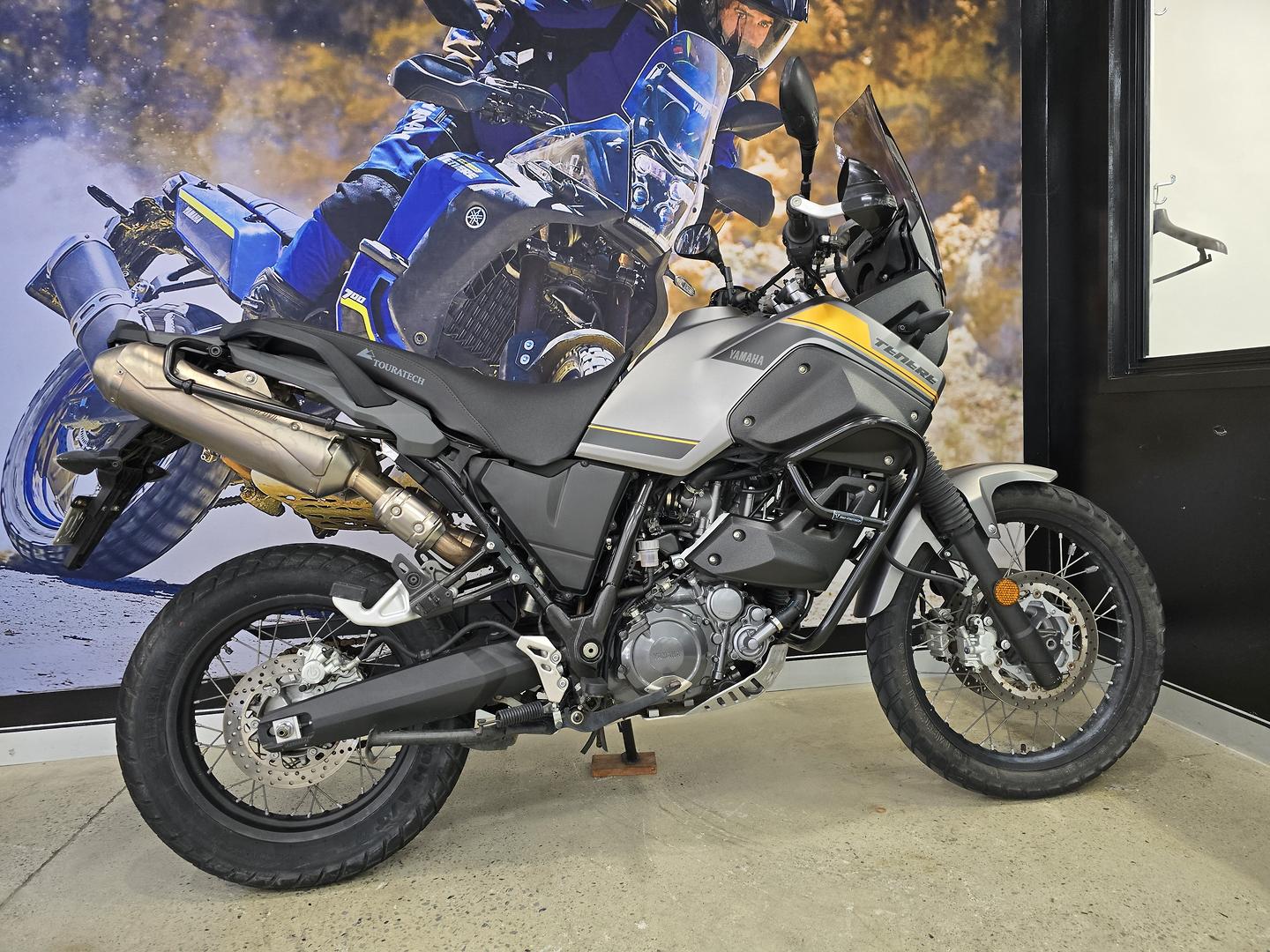 2015 YAMAHA XT660Z TENERE DUAL SPORTS