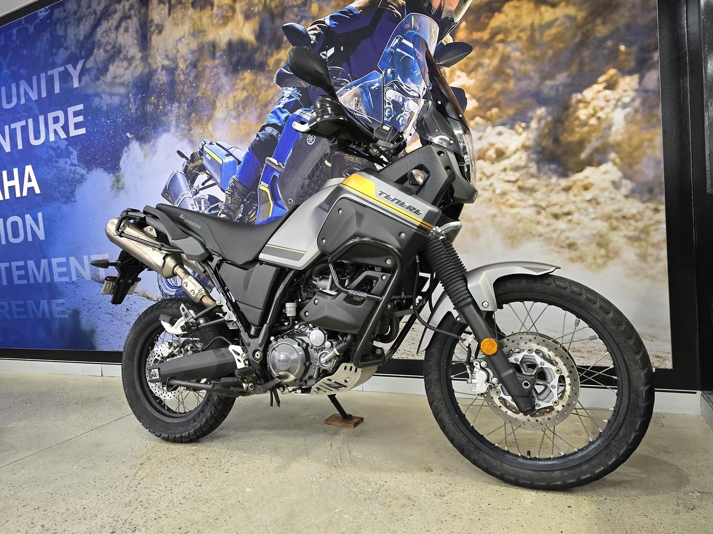 2015 YAMAHA XT660Z TENERE DUAL SPORTS