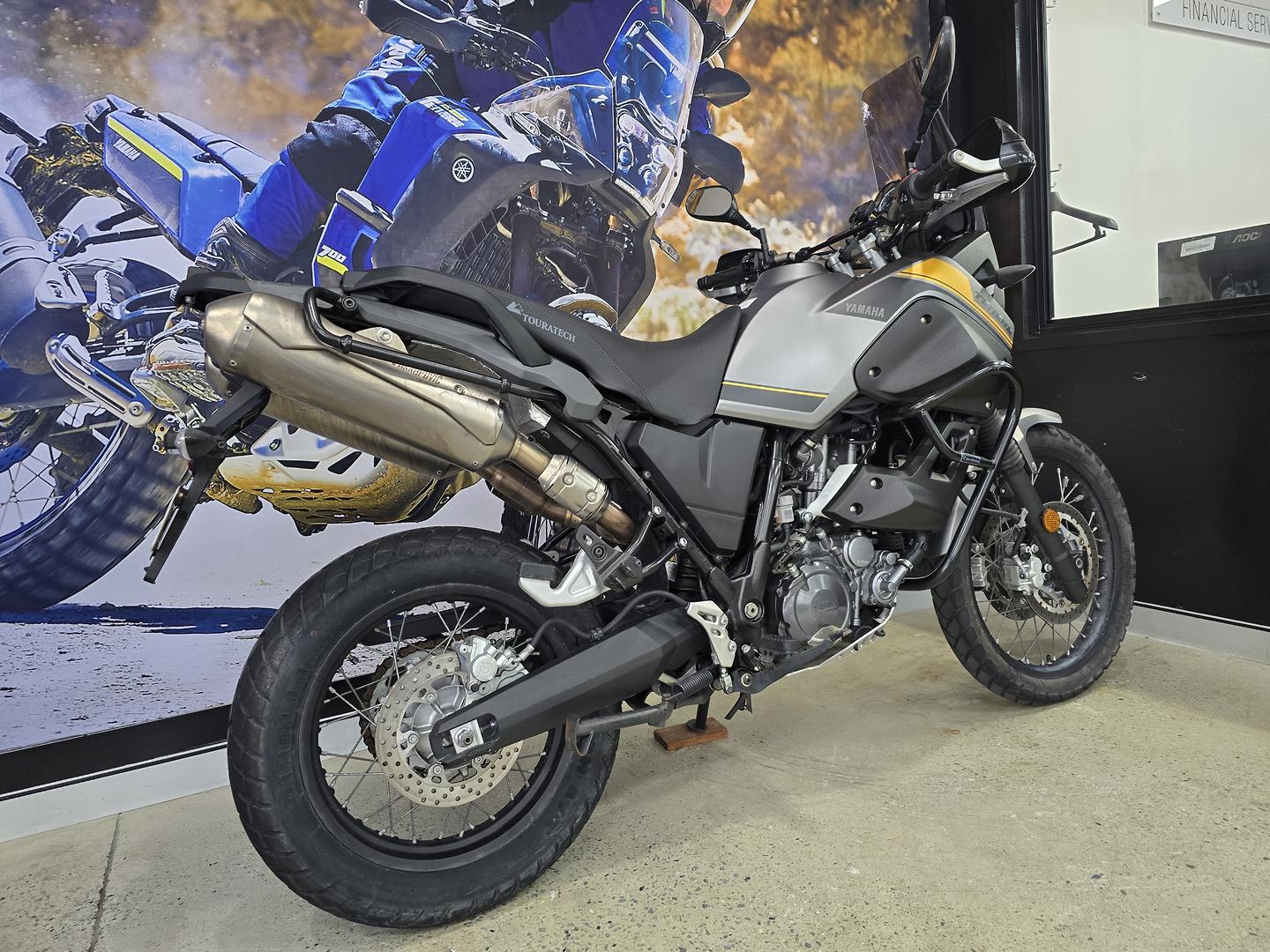 2015 YAMAHA XT660Z TENERE DUAL SPORTS