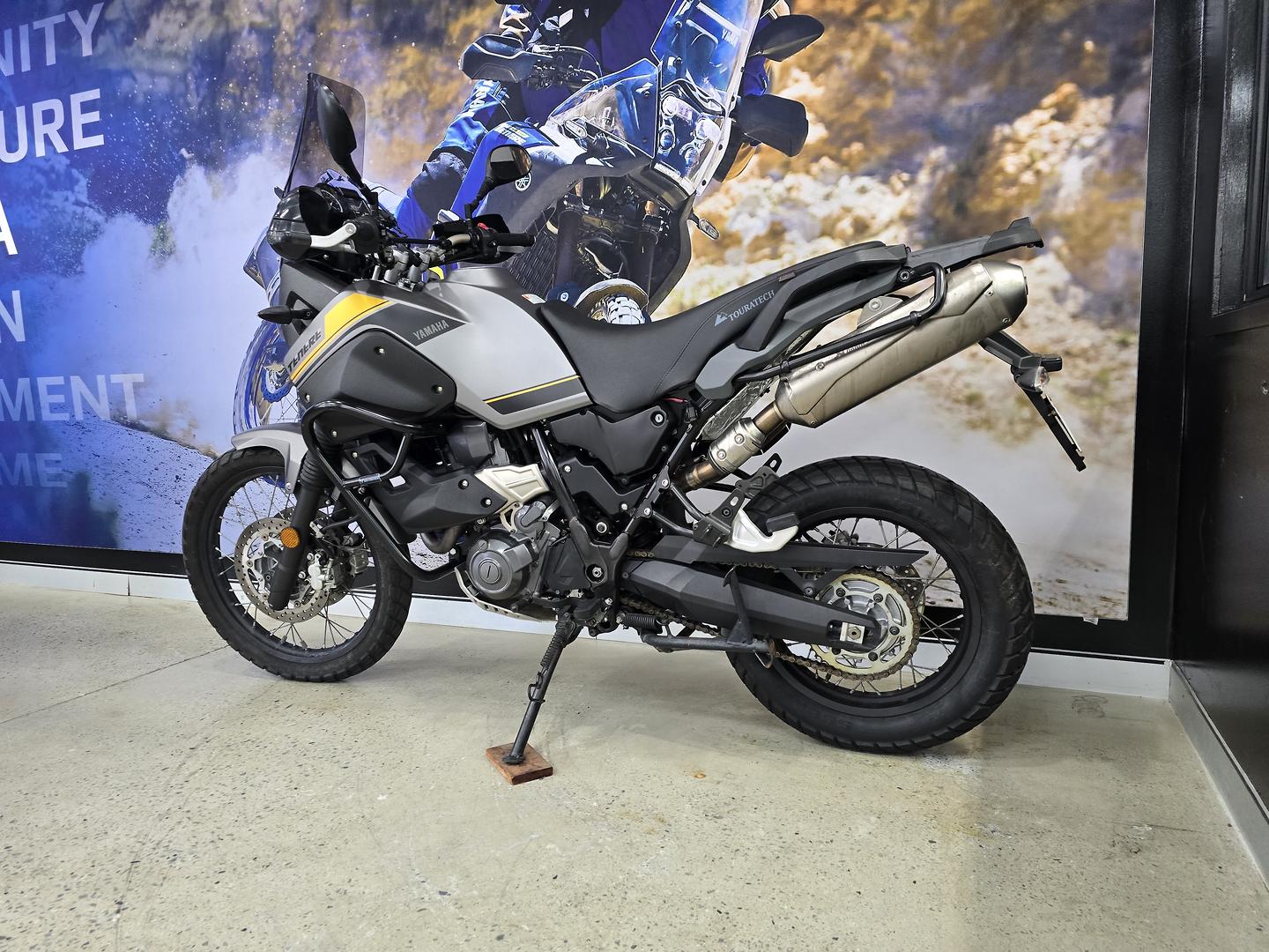 2015 YAMAHA XT660Z TENERE DUAL SPORTS
