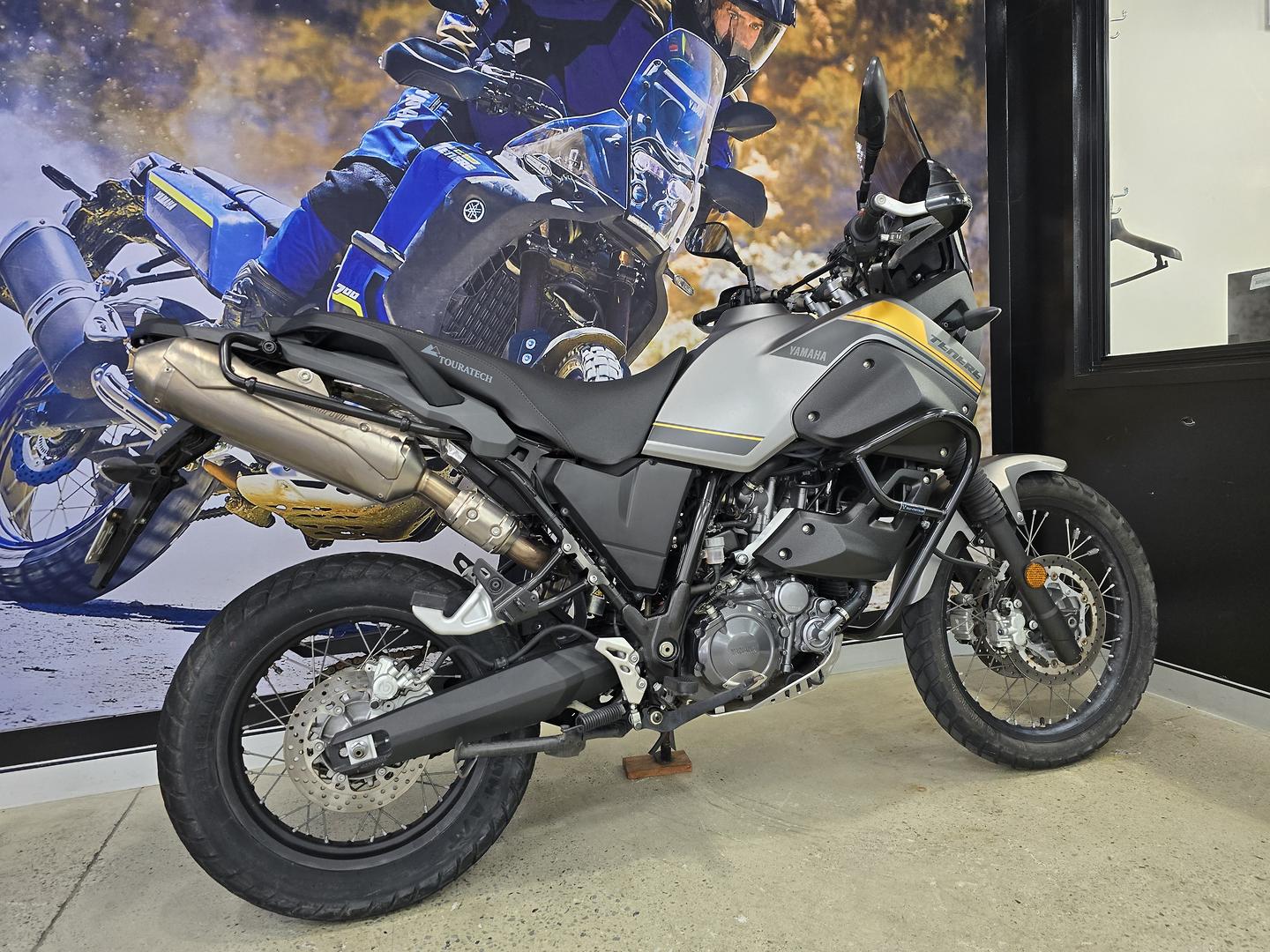 2015 YAMAHA XT660Z TENERE DUAL SPORTS