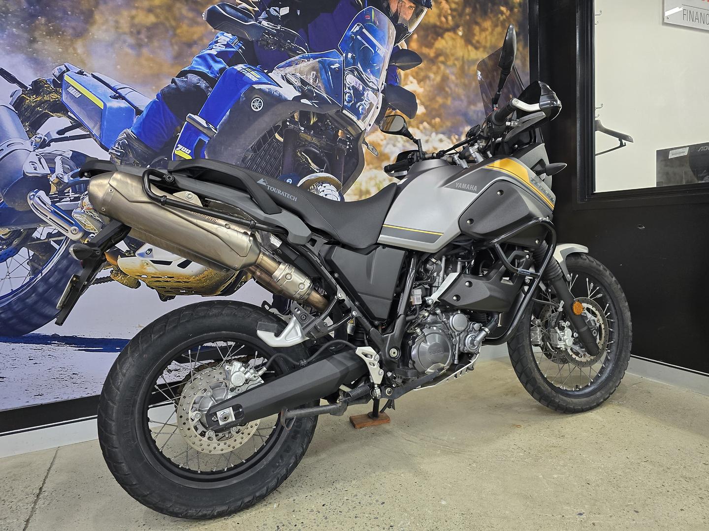 2015 YAMAHA XT660Z TENERE DUAL SPORTS