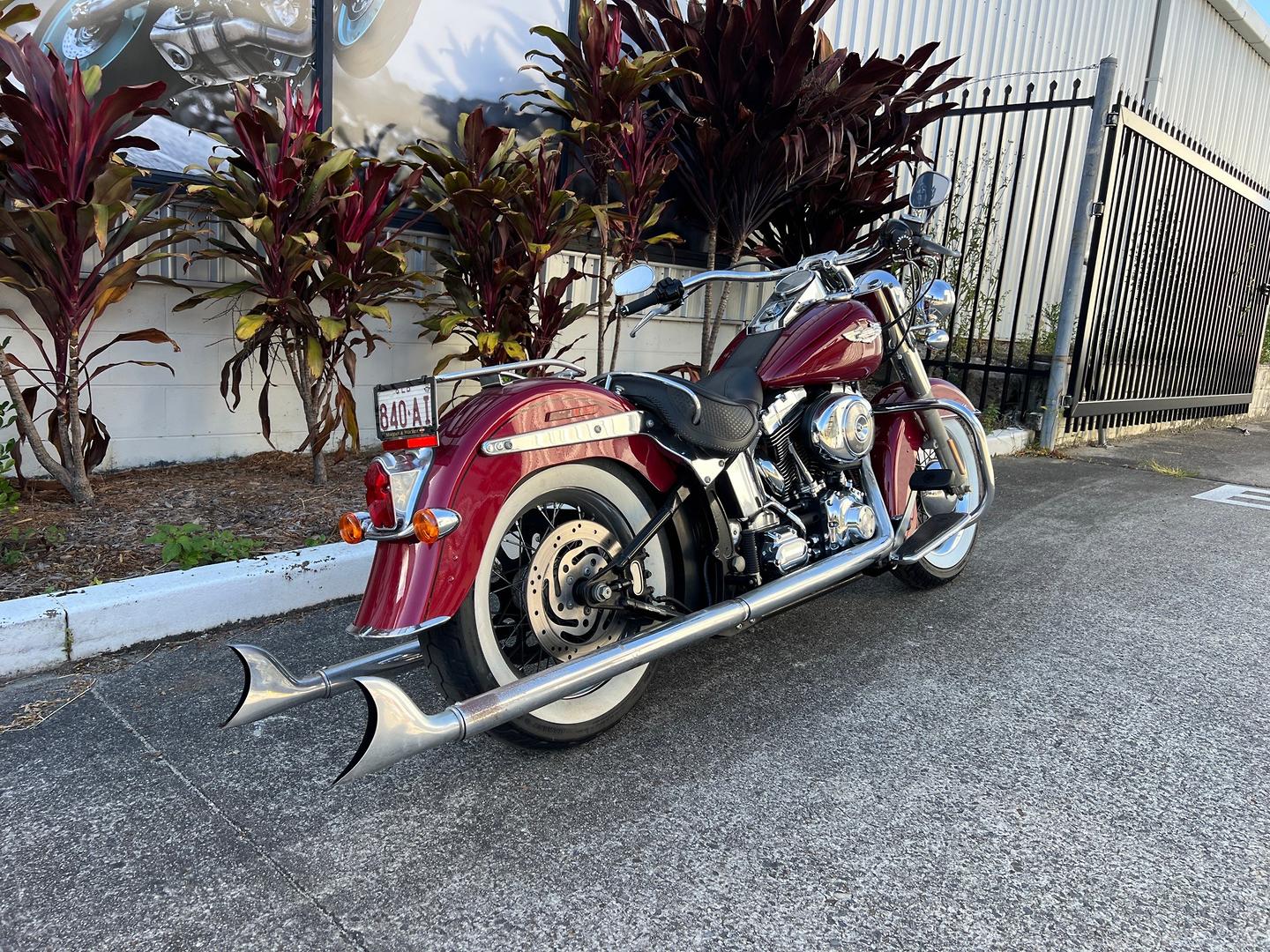 2006 HARLEY-DAVIDSON FLSTN SOFTAIL DELUXE CRUISER
