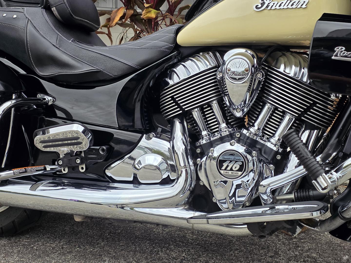 2017 INDIAN ROADMASTER CLASSIC THUNDER BLK CRUISER
