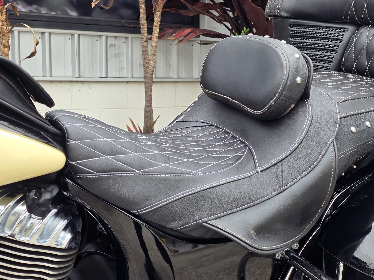 2017 INDIAN ROADMASTER CLASSIC THUNDER BLK CRUISER