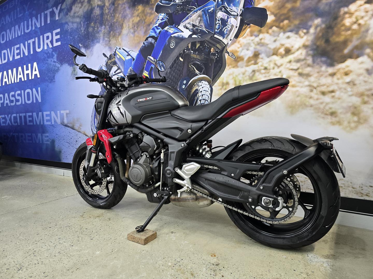 2021 TRIUMPH TRIDENT 660 ROAD