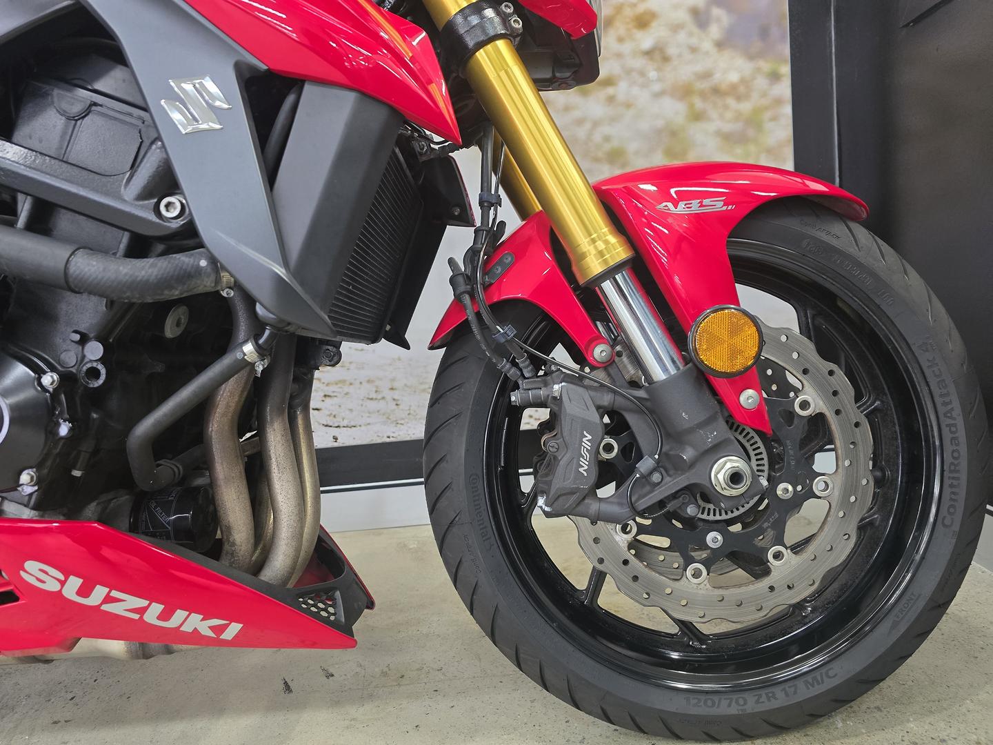2017 SUZUKI GSX-S750 ROAD