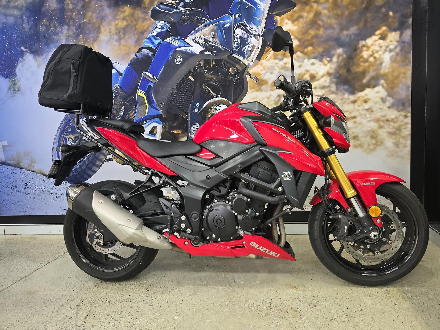 2017 SUZUKI GSX-S750 ROAD