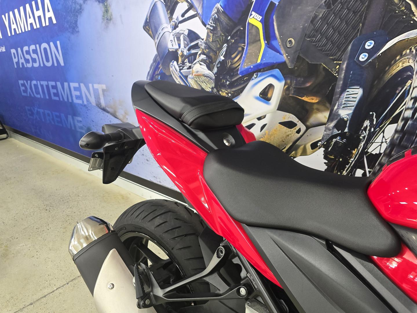 2017 SUZUKI GSX-S750 ROAD