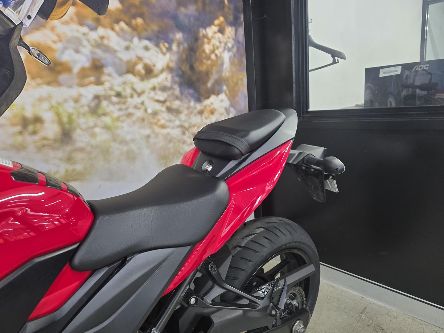 2017 SUZUKI GSX-S750 ROAD