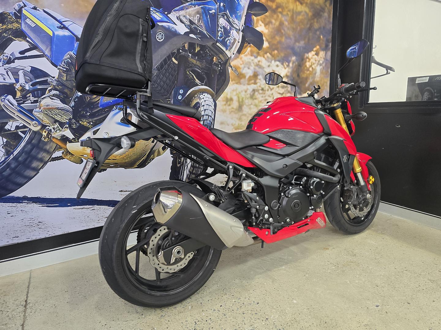 2017 SUZUKI GSX-S750 ROAD
