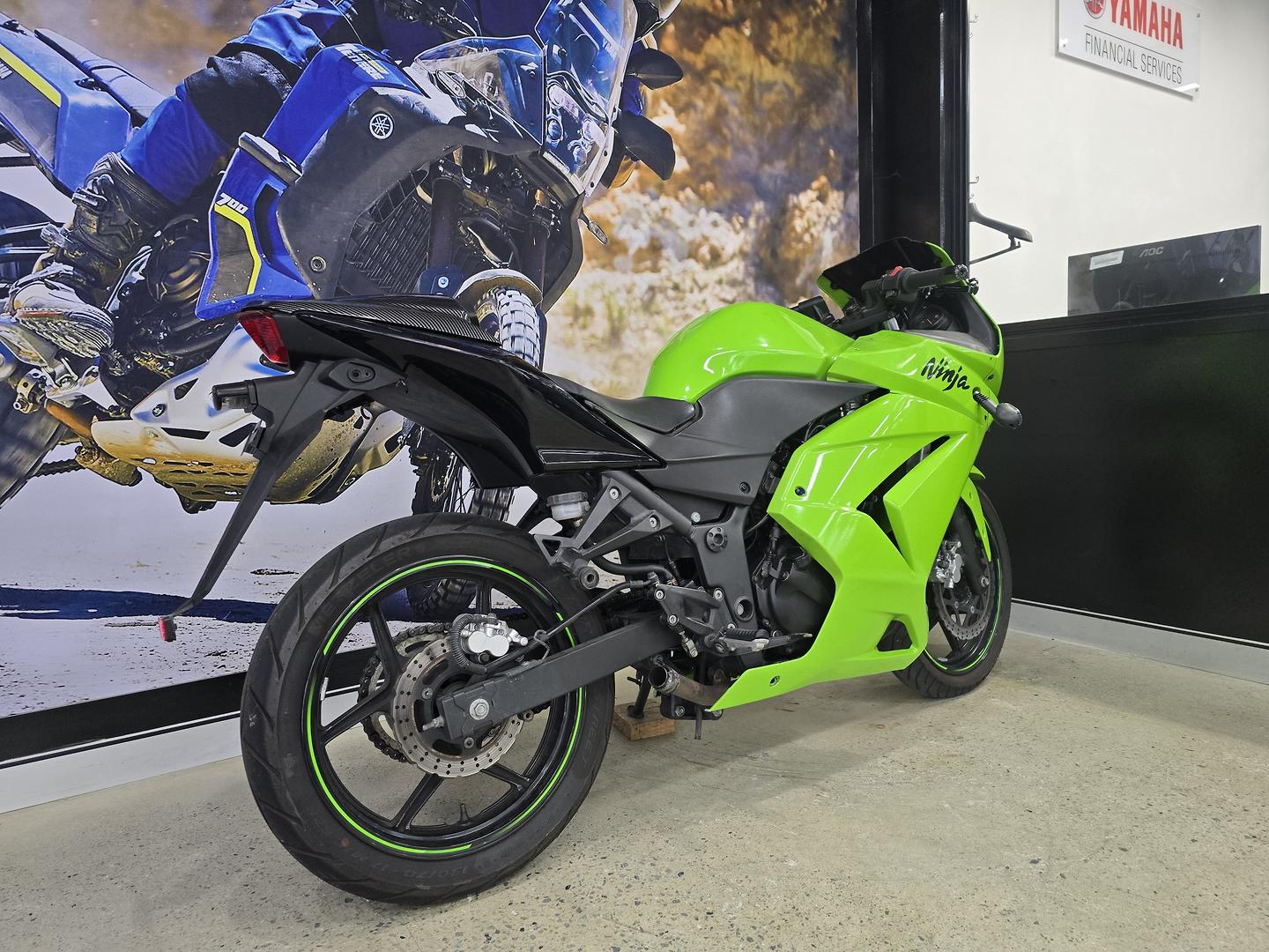 2010 KAWASAKI NINJA 250R SE (EX250J) SPORTS