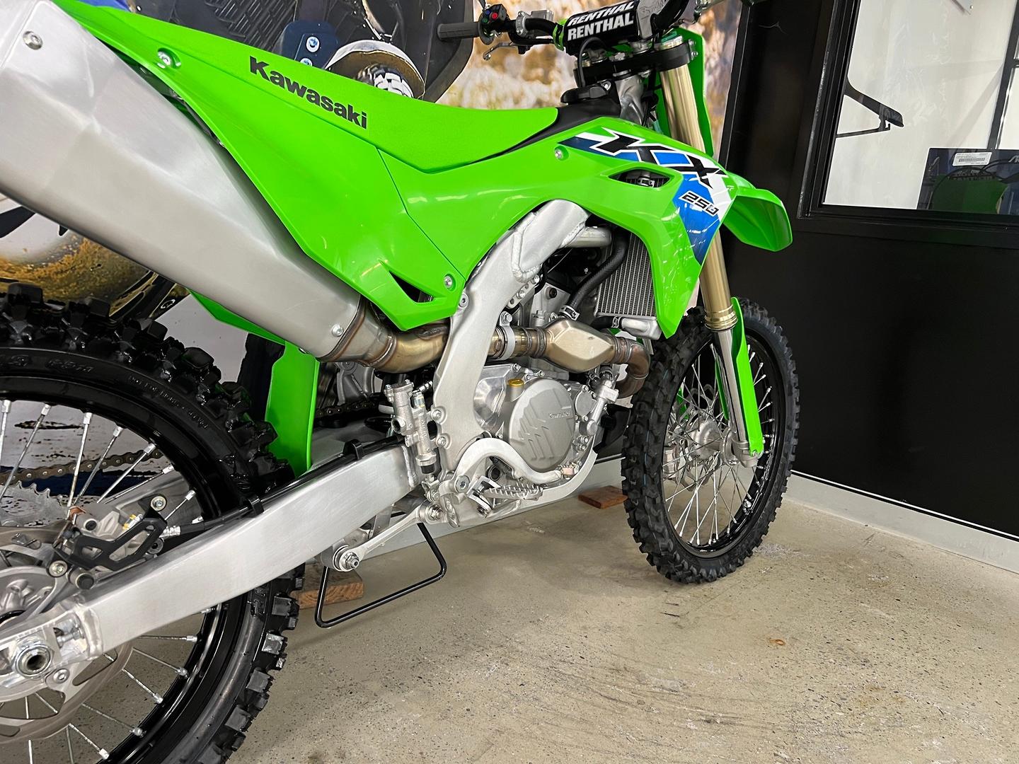 2026 KAWASAKI KX250 MOTOCROSS
