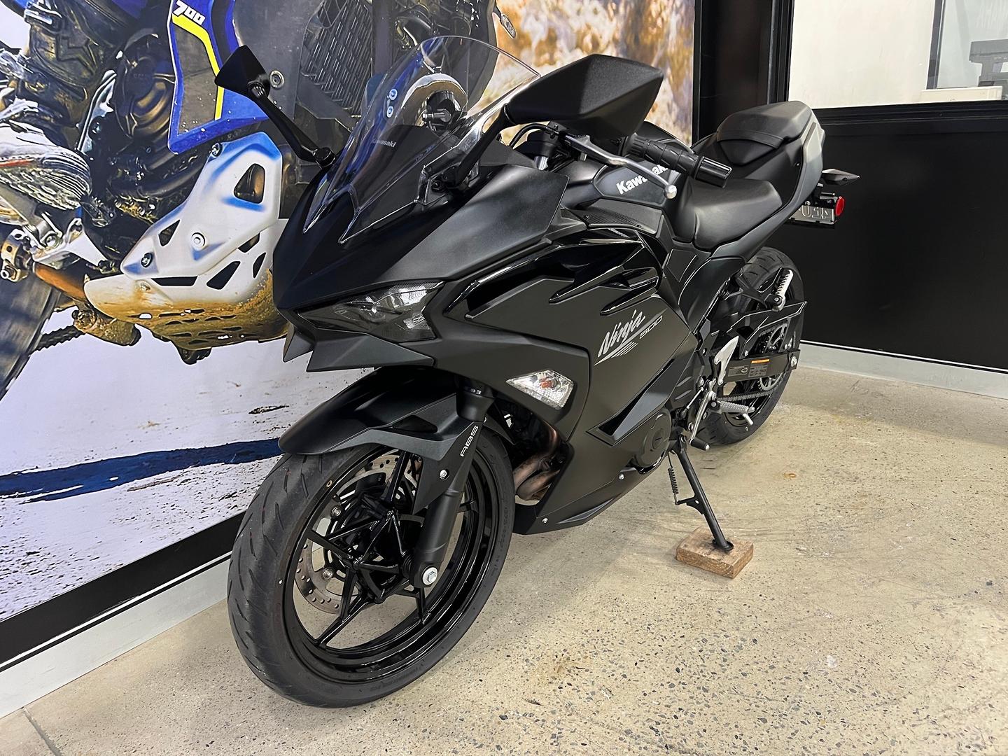2026 KAWASAKI NINJA 500 SPORTS