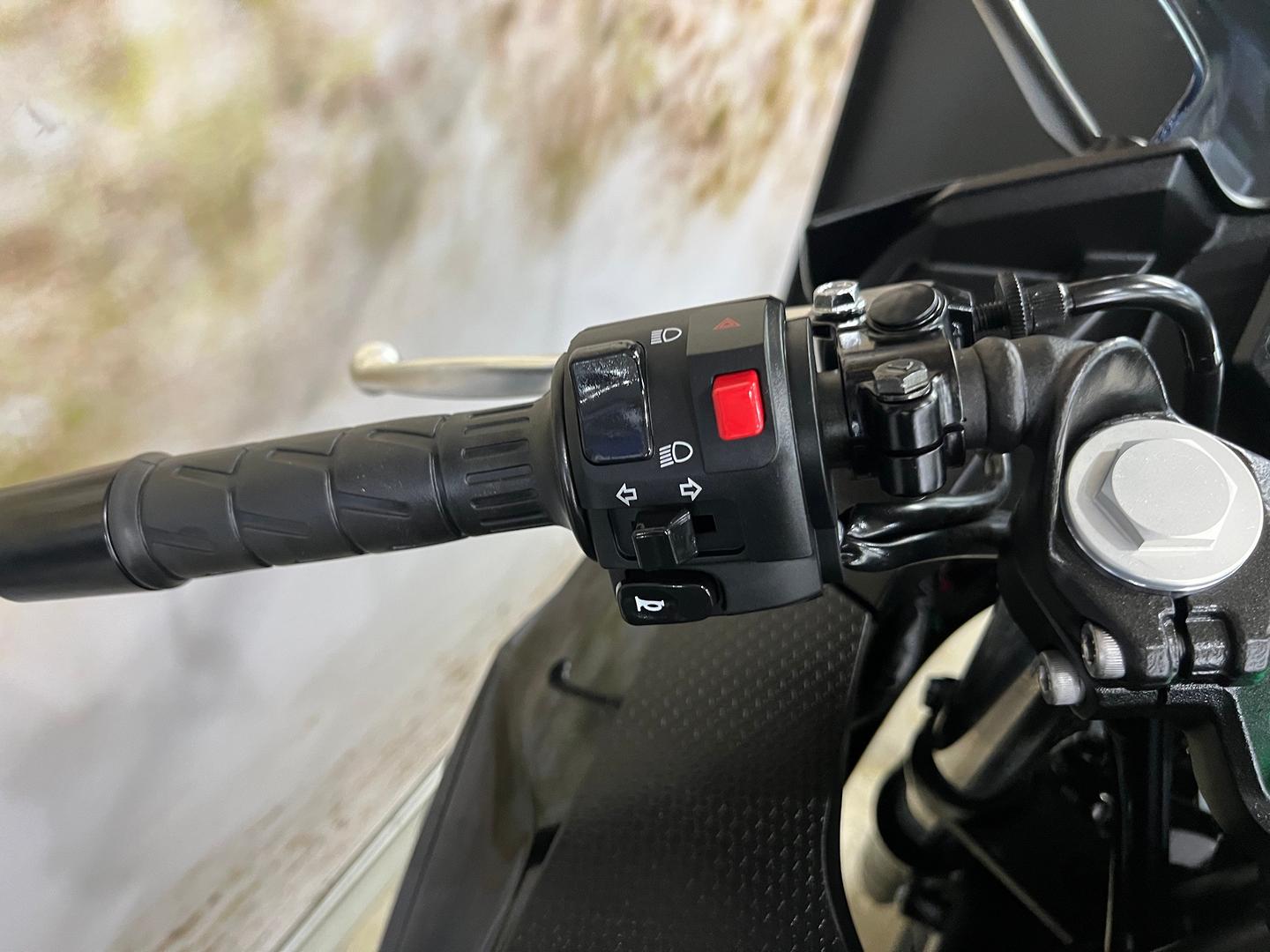 2026 KAWASAKI NINJA 500 SPORTS