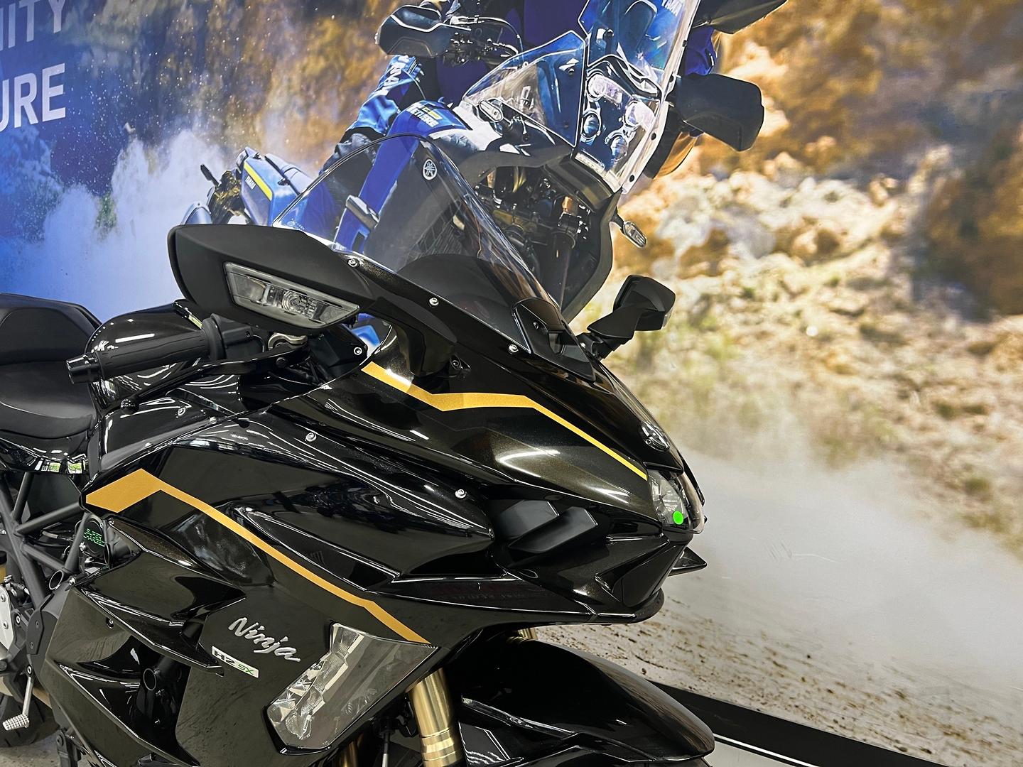 2026 KAWASAKI NINJA H2 SX SPORTS