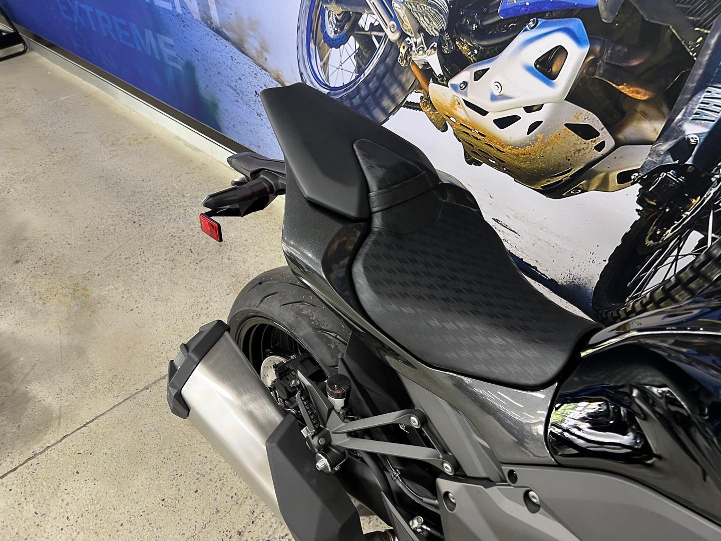 2026 KAWASAKI Z1100 SPORTS