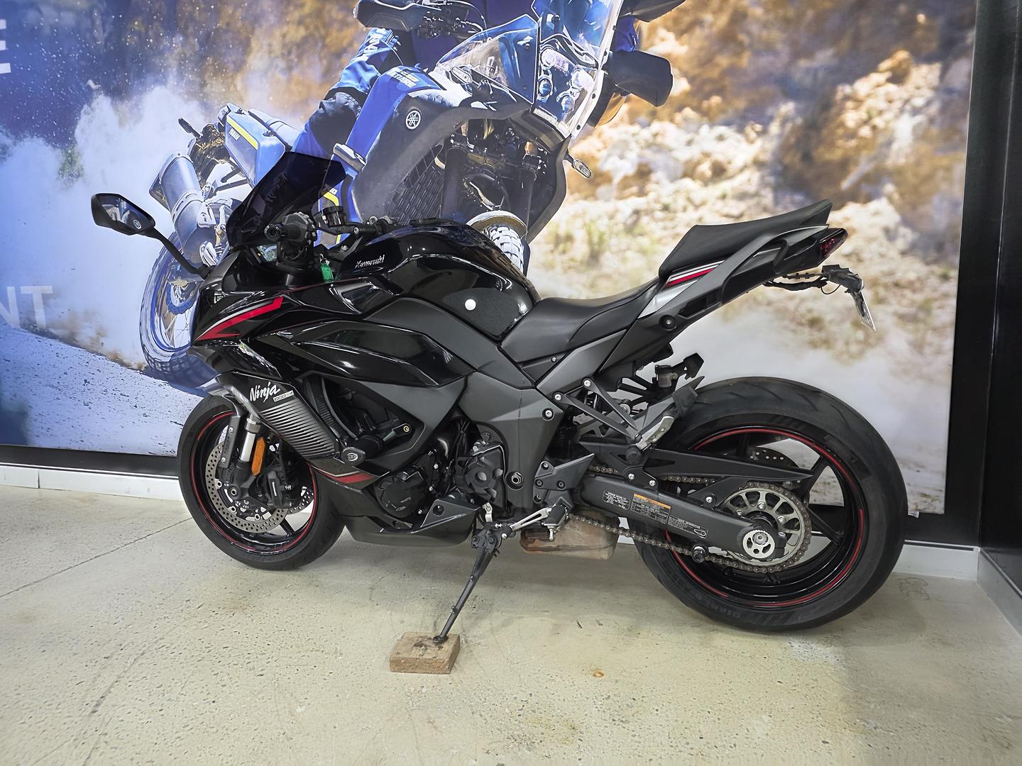 2022 KAWASAKI NINJA 1000SX SPORTS