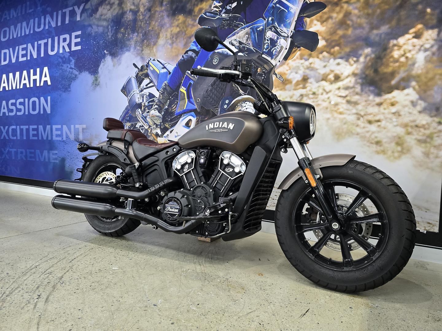 2018 INDIAN SCOUT BOBBER BRONZE SMOKE CRUISER