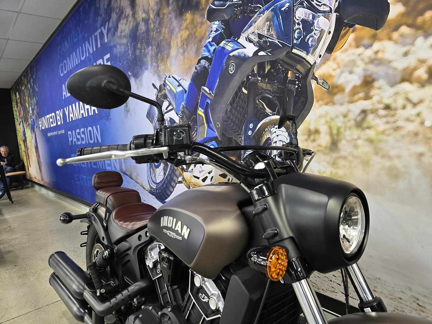 2018 INDIAN SCOUT BOBBER BRONZE SMOKE CRUISER