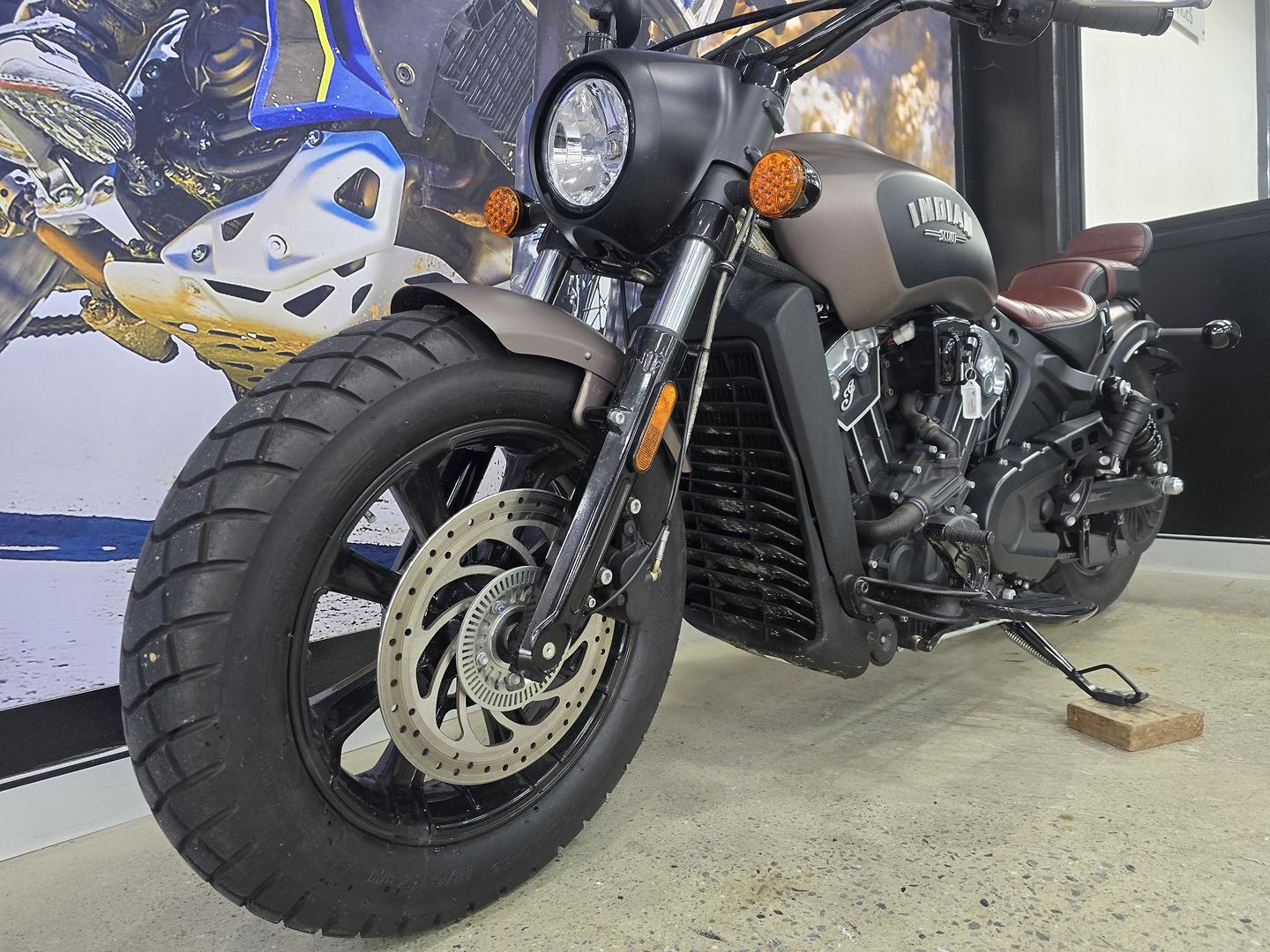 2018 INDIAN SCOUT BOBBER BRONZE SMOKE CRUISER