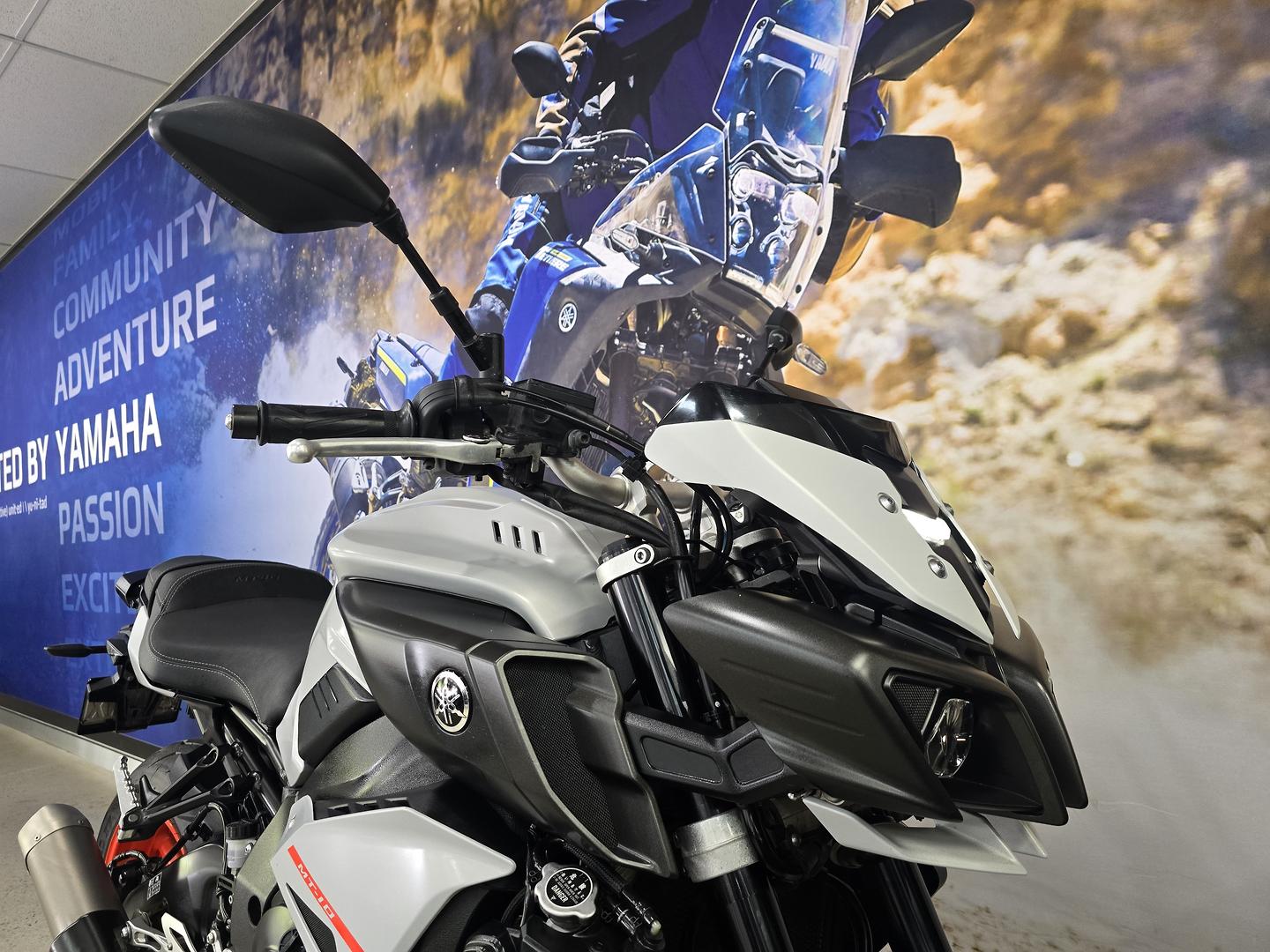 2021 YAMAHA MT-10A SPORTS