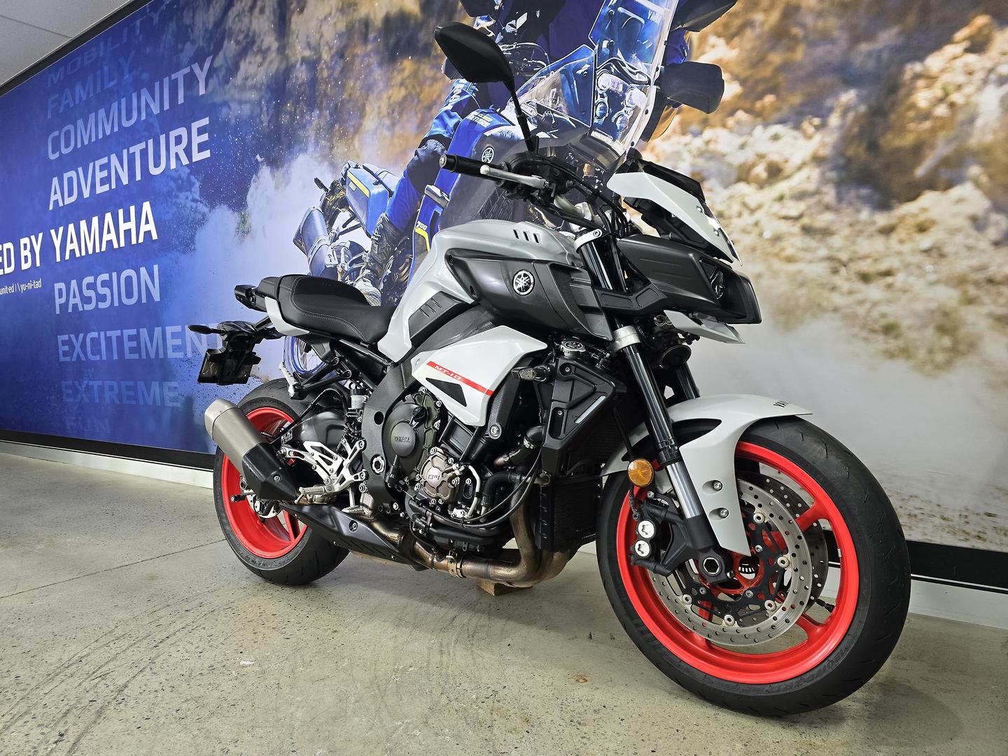 2021 YAMAHA MT-10A SPORTS
