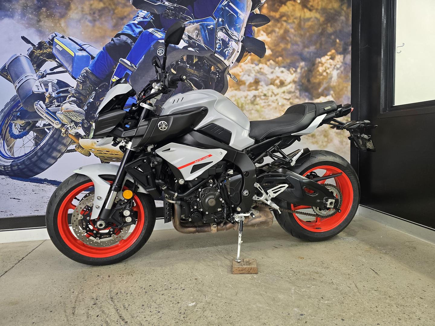 2021 YAMAHA MT-10A SPORTS