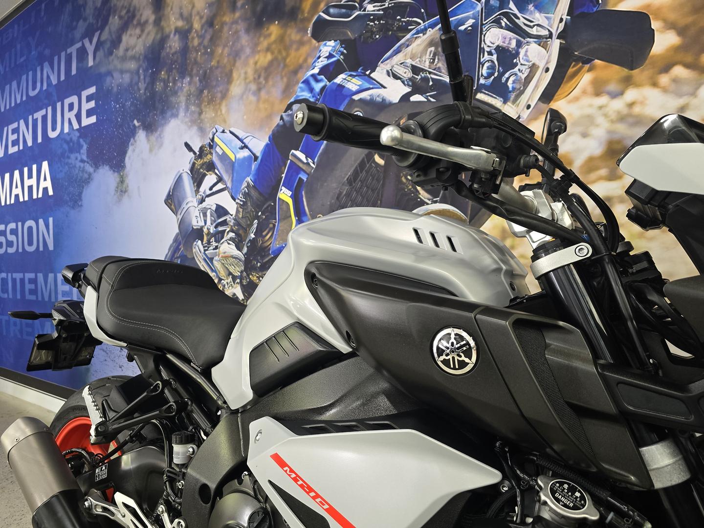 2021 YAMAHA MT-10A SPORTS