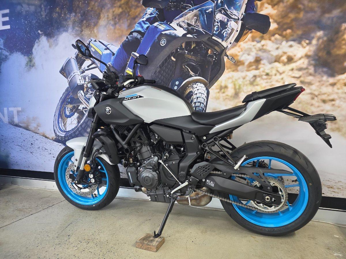 2025 YAMAHA MT-07 LA (ABS) ROAD