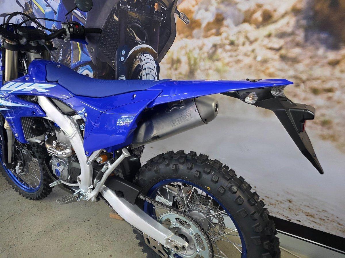2025 YAMAHA WR250F ENDURO