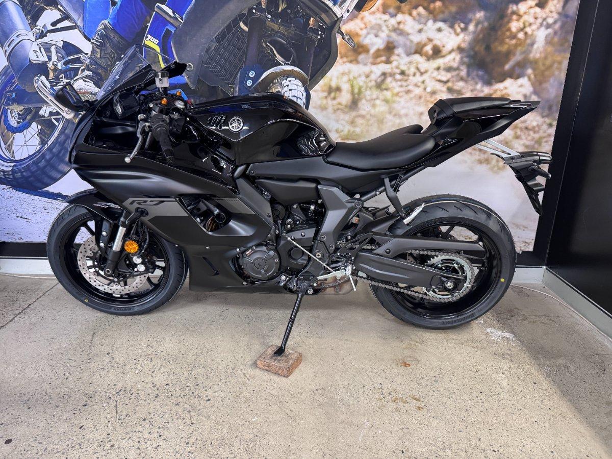2025 YAMAHA YZF-R7HO SPORTS