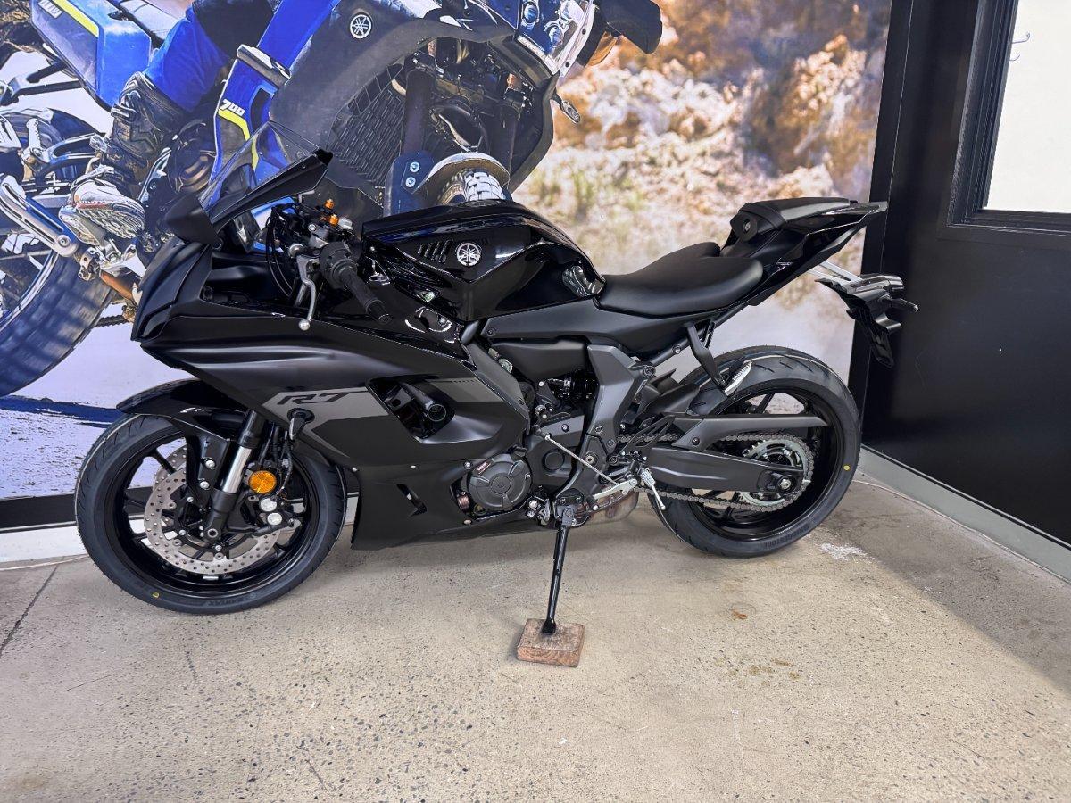 2025 YAMAHA YZF-R7HO SPORTS