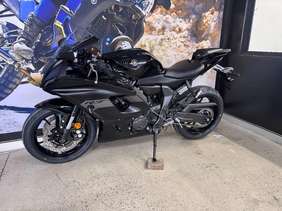 2025 YAMAHA YZF-R7HO SPORTS