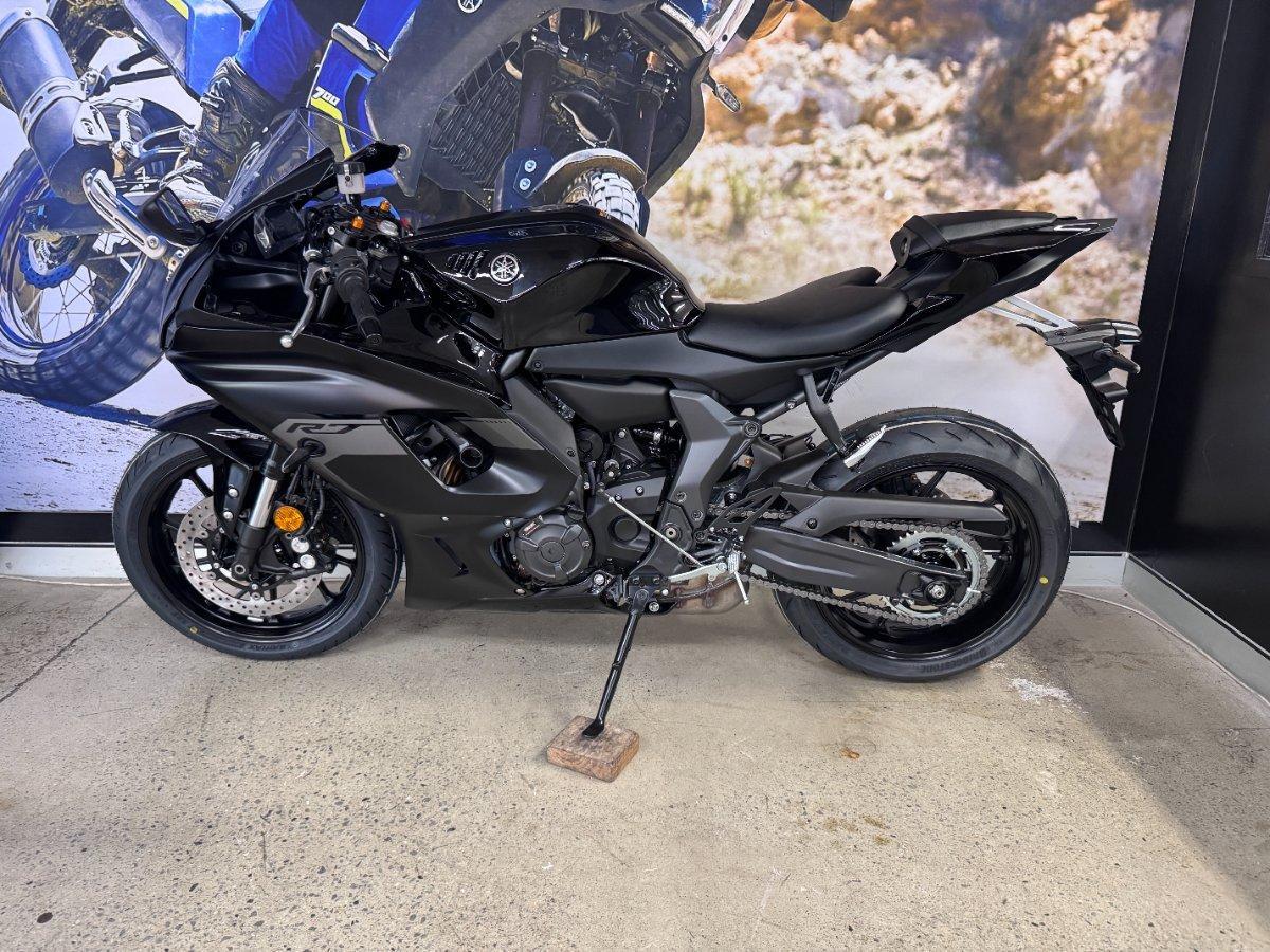 2025 YAMAHA YZF-R7HO SPORTS