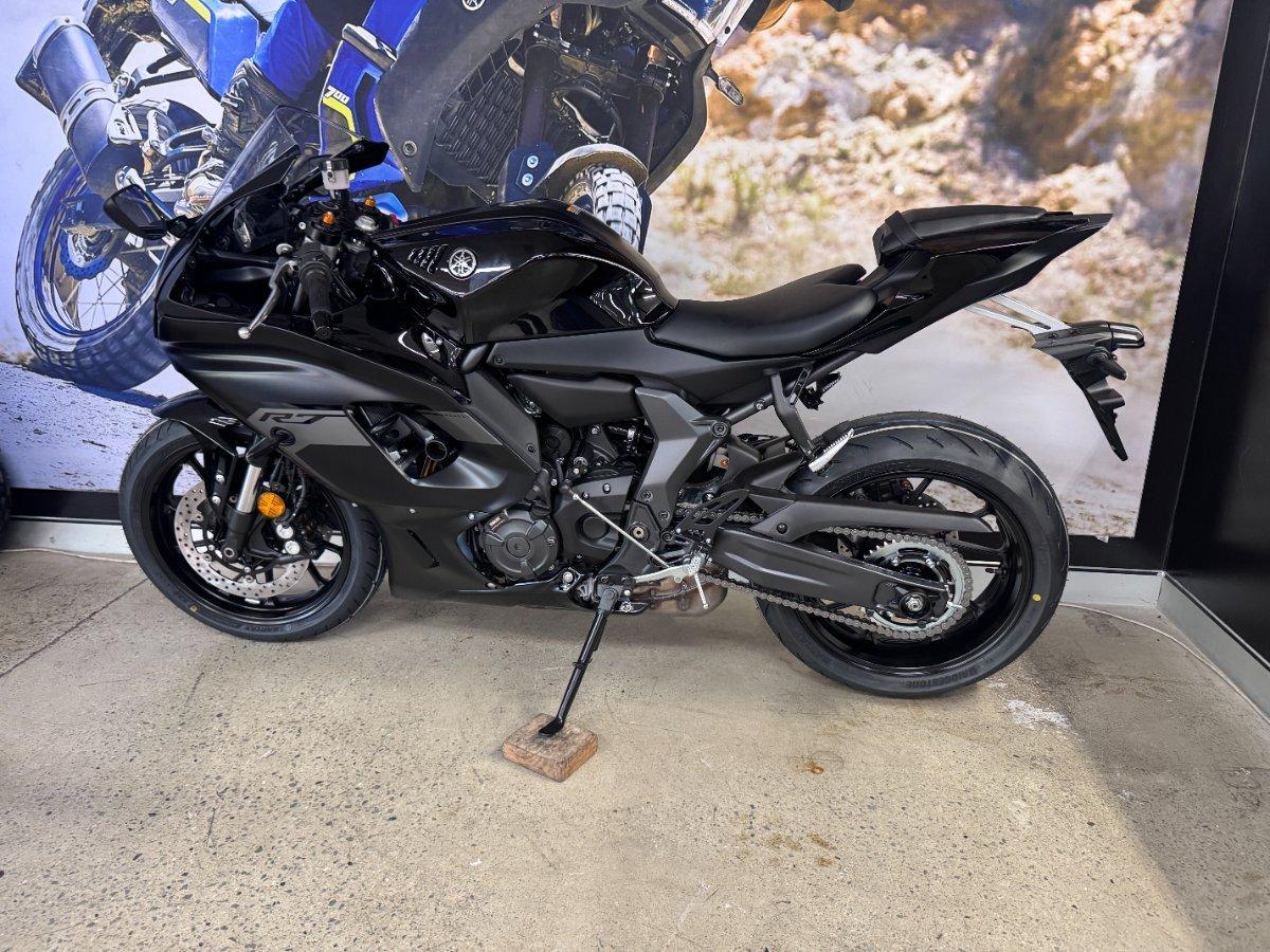 2025 YAMAHA YZF-R7HO SPORTS