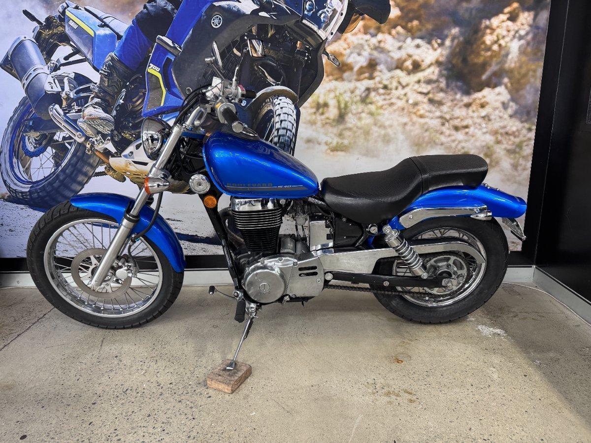2015 SUZUKI BOULEVARD S40 CRUISER