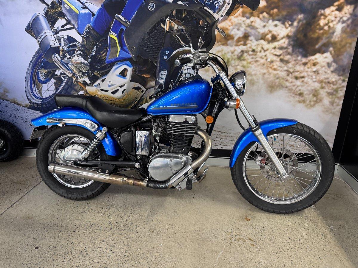 2015 SUZUKI BOULEVARD S40 CRUISER
